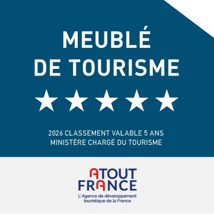 Meublé de tourisme 5 étoiles — Classement Atout France 2026 valable 5 ans